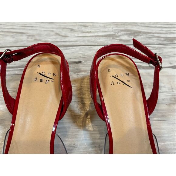 A New Day Eleanor Heart Slingback Kitten Red Heels Size 7.5 - Picture 5 of 11